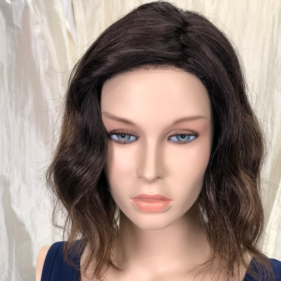 NWT Evanna Rene of Paris-- Marble Brown Wavy Bob Lace Front Wig main image 6